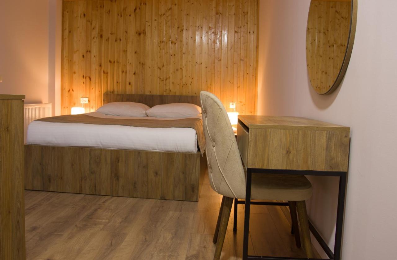 Lileo Inn Hotel Mestia Zewnętrze zdjęcie