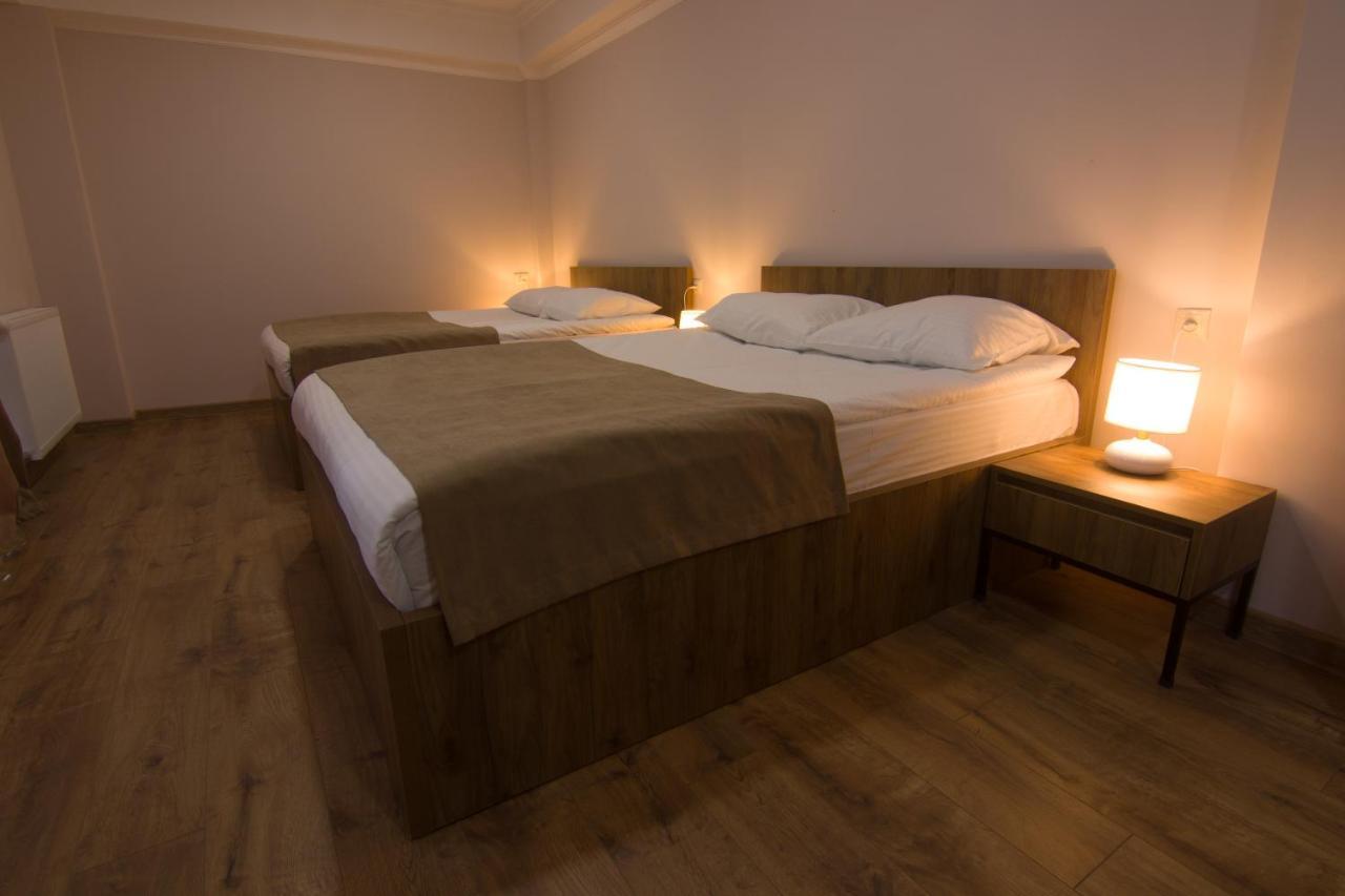 Lileo Inn Hotel Mestia Zewnętrze zdjęcie