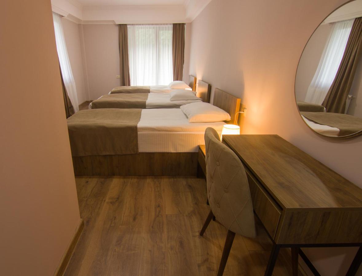 Lileo Inn Hotel Mestia Zewnętrze zdjęcie