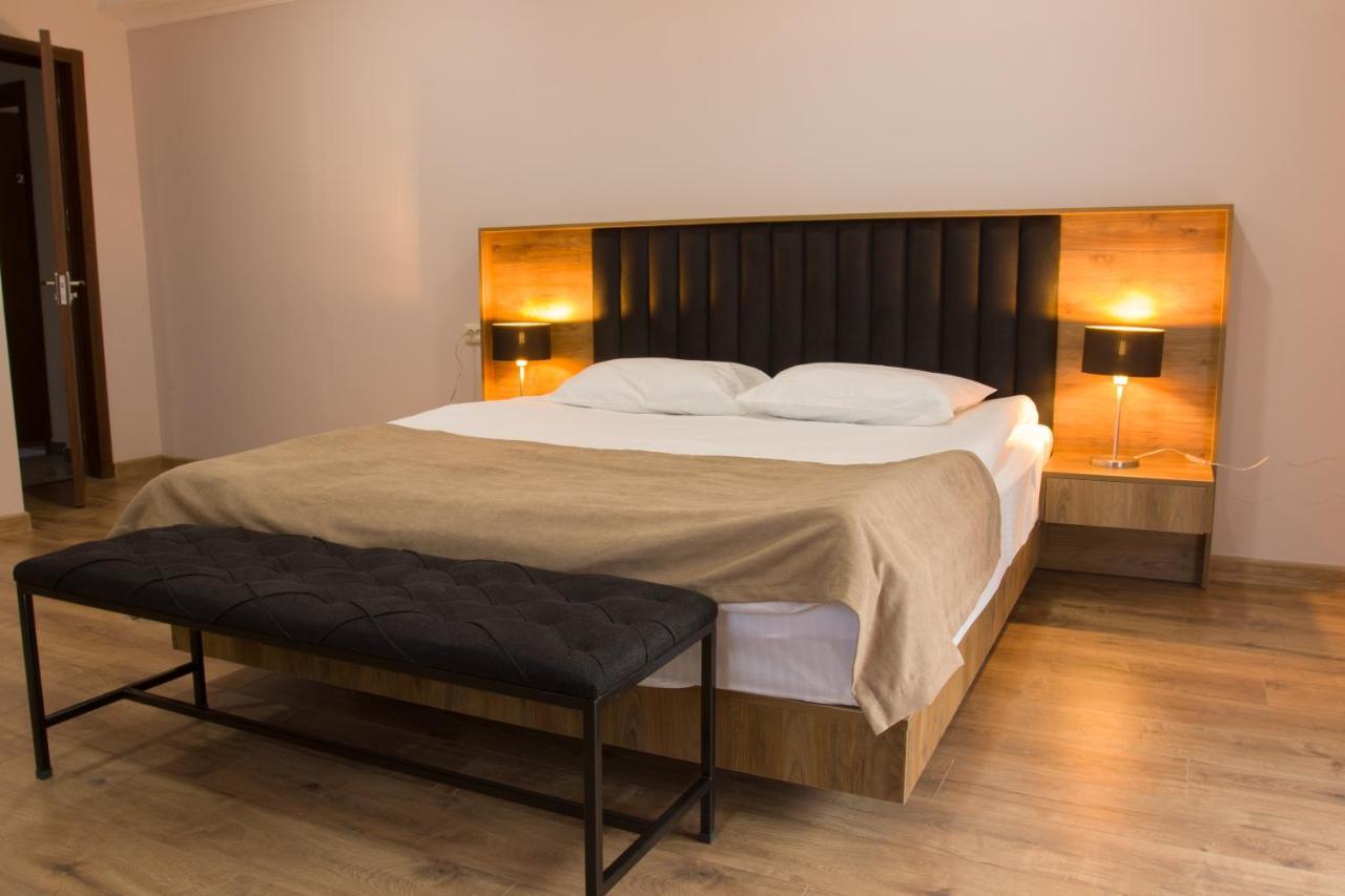 Lileo Inn Hotel Mestia Zewnętrze zdjęcie